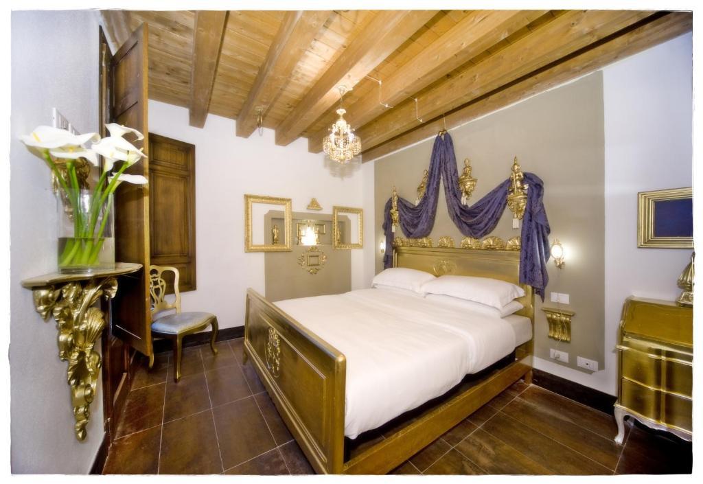 The Place Cagliari Rom bilde